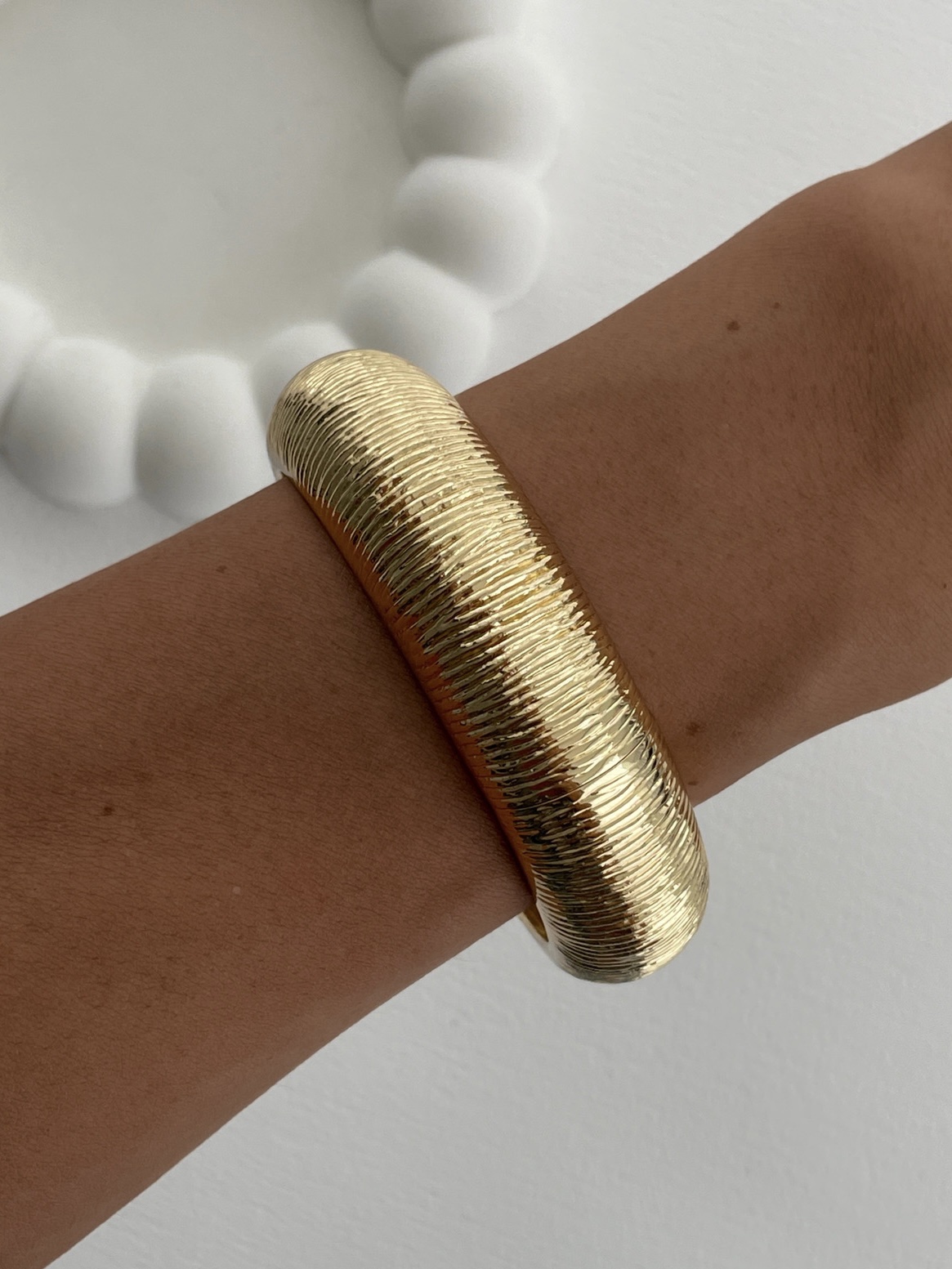 img_6288 Özel Seri Kalın Tırtık Model Gold Kelepçe Bileklik