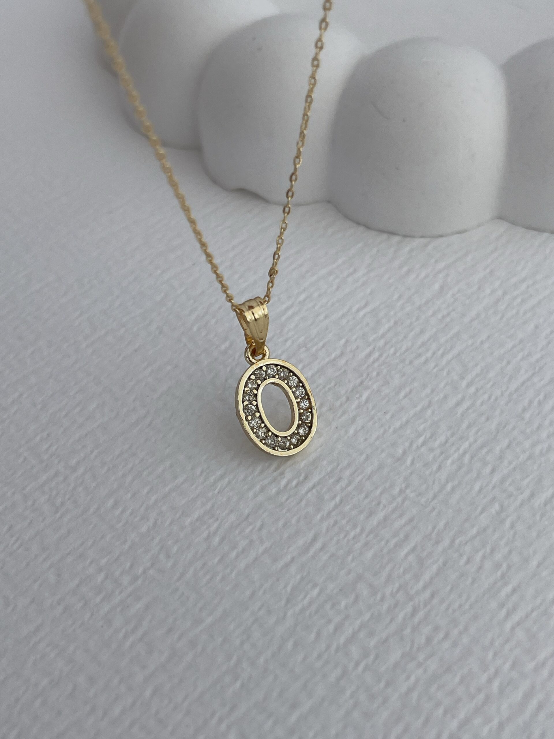 img_5783 Özel Seri Zirkon Taşlı O Harf Minimal Gold Kolye