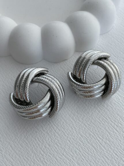 Özel Seri Desenli Gül Tasarım Büyük Boy Gümüş Küpe