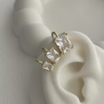Özel Seri Üçlü Baget Taşlı Gold Earcuff