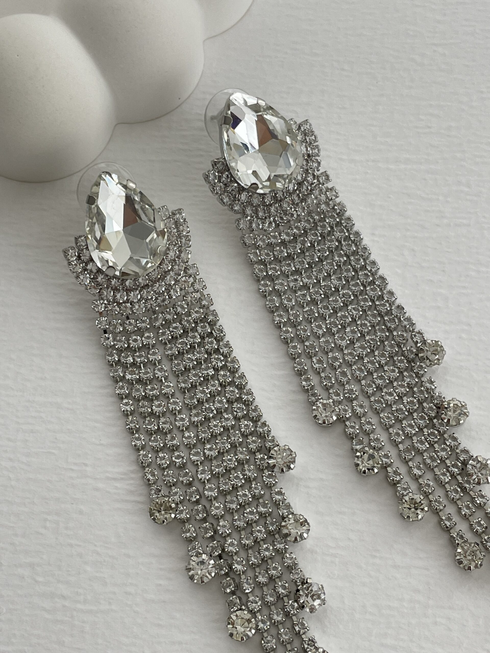 img_7738 Özel Seri Zirkon Taşlı Maksi Boy Sallantılı Gümüş Küpe