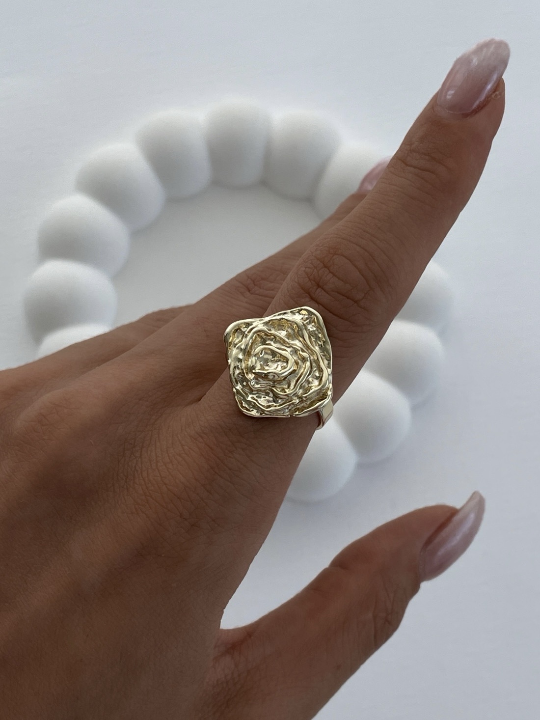 img_4089-1 Özel Seri Soyut Tasarım Gold Ayarlanabilir Yüzük