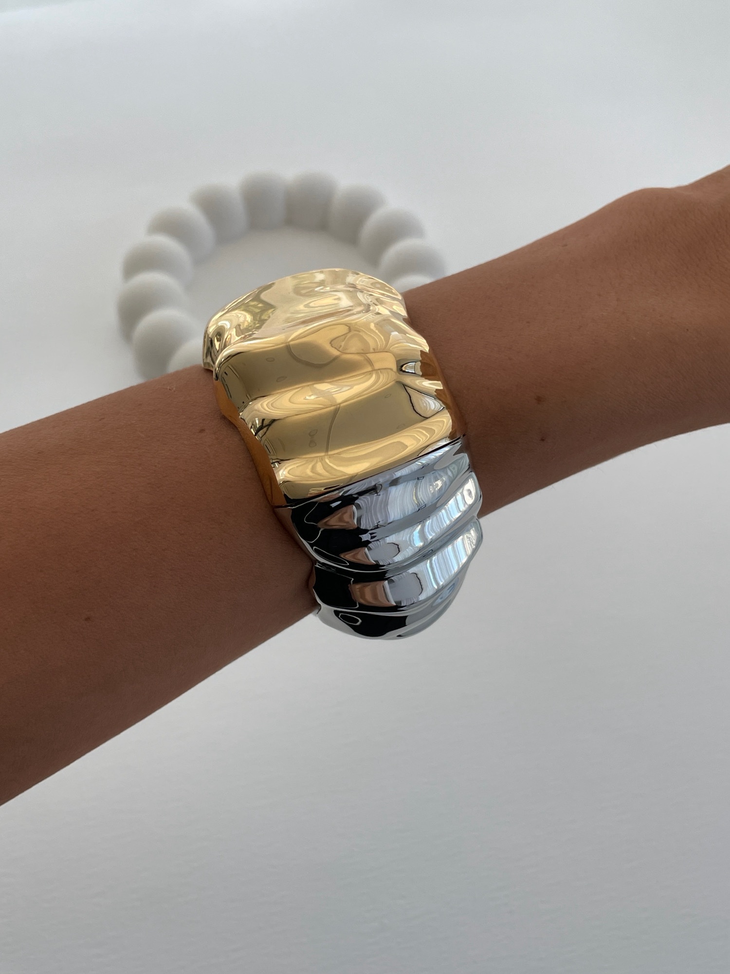 img_8232-1 Özel Seri Gold & Gümüş Geometrik Tasarım Kelepçe Bileklik