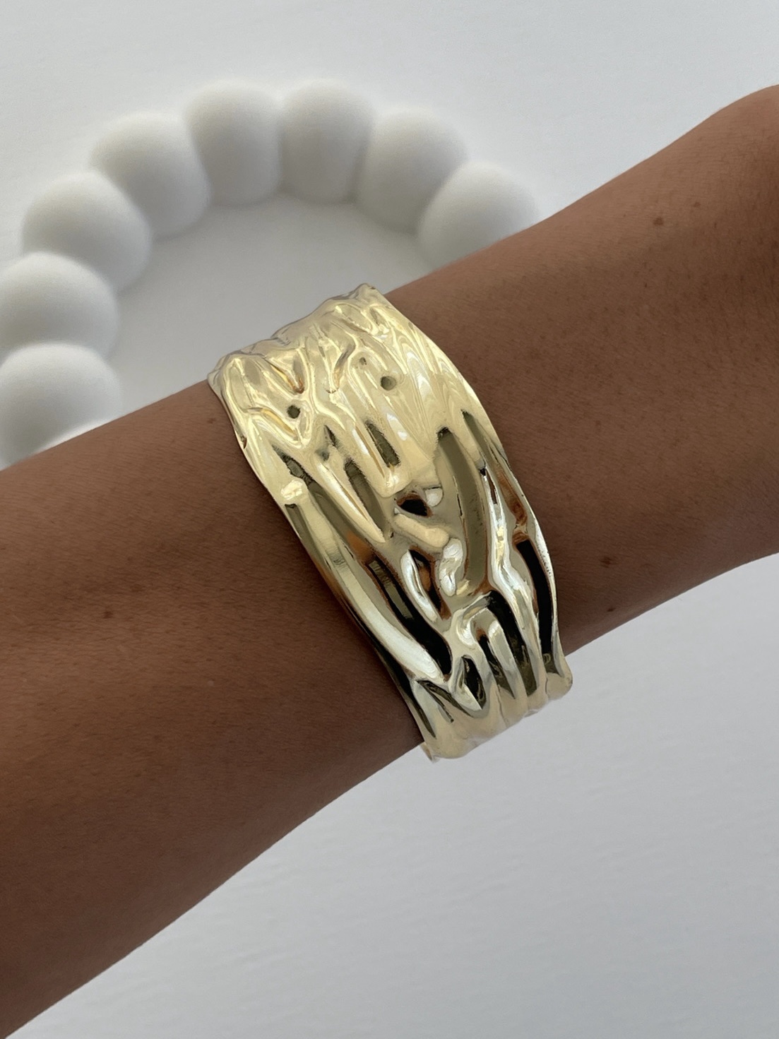 img_8248-1 Özel Seri Soyut Tasarım Ayarlanabilir Gold Bileklik