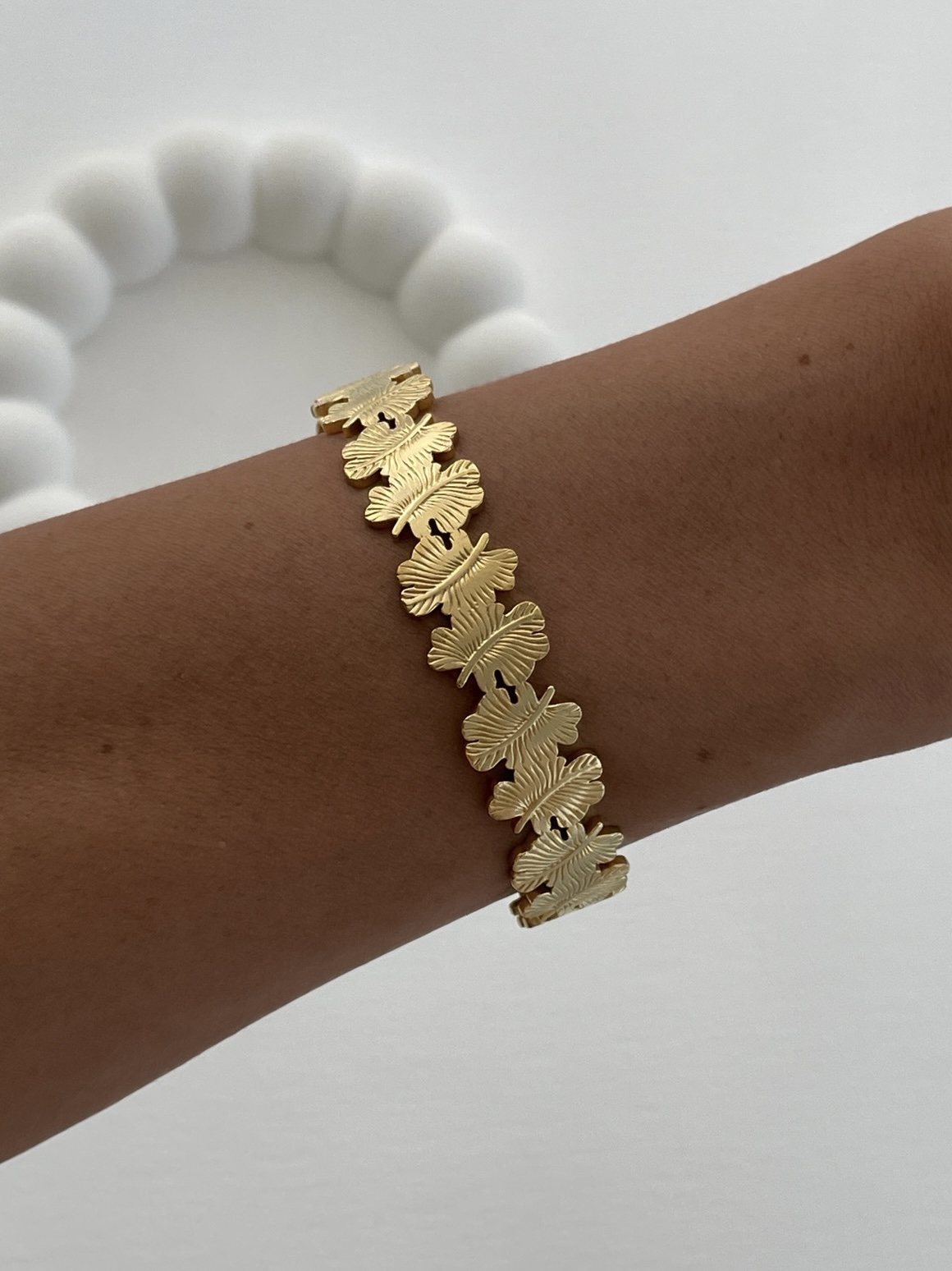 img_4225-1 Özel Seri Yaprak Tasarım Gold Ayarlanabilir Bileklik