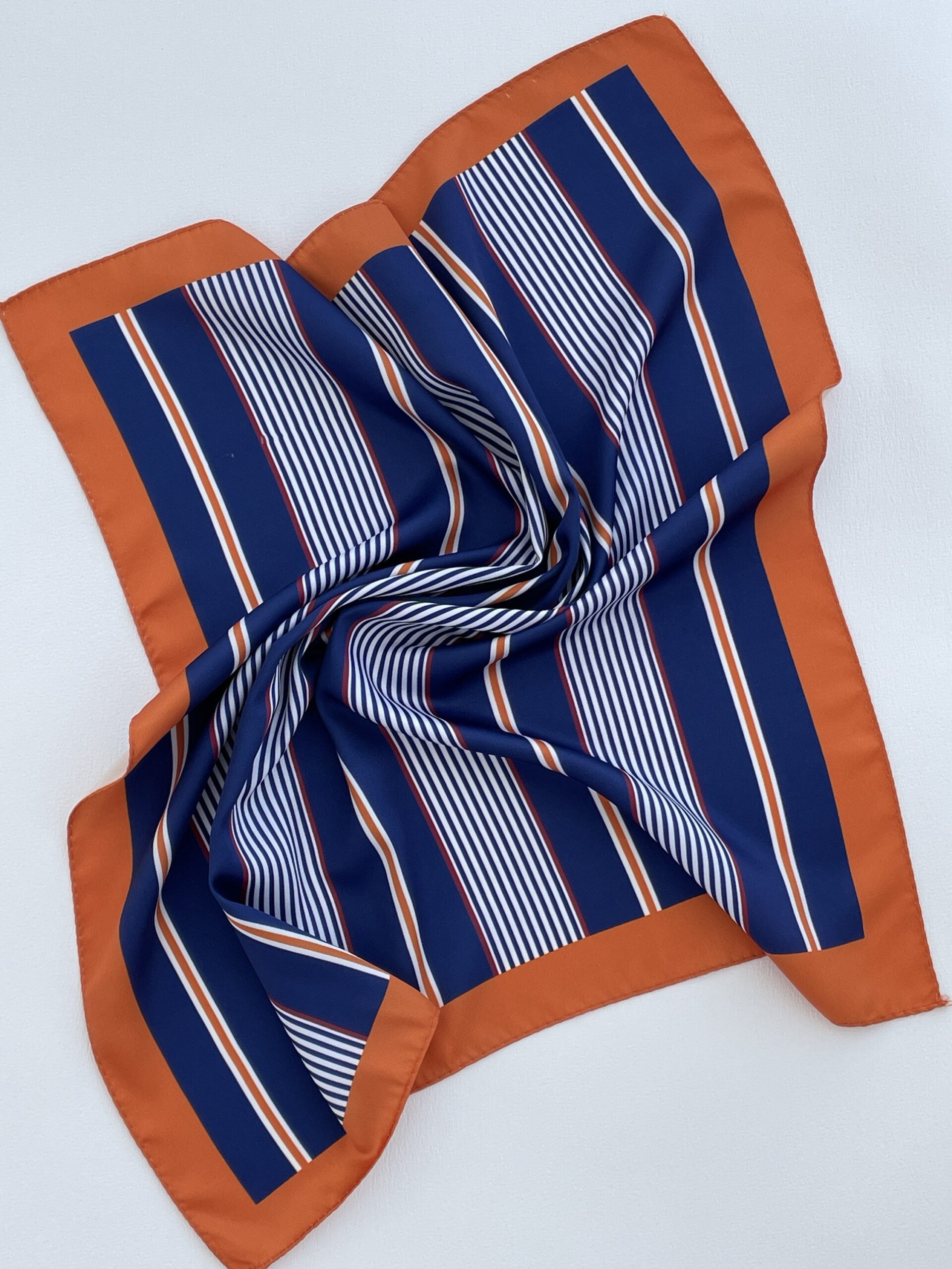 img_5054 Turuncu Biyeli Lacivert Çizgi Desen Saten Fular
