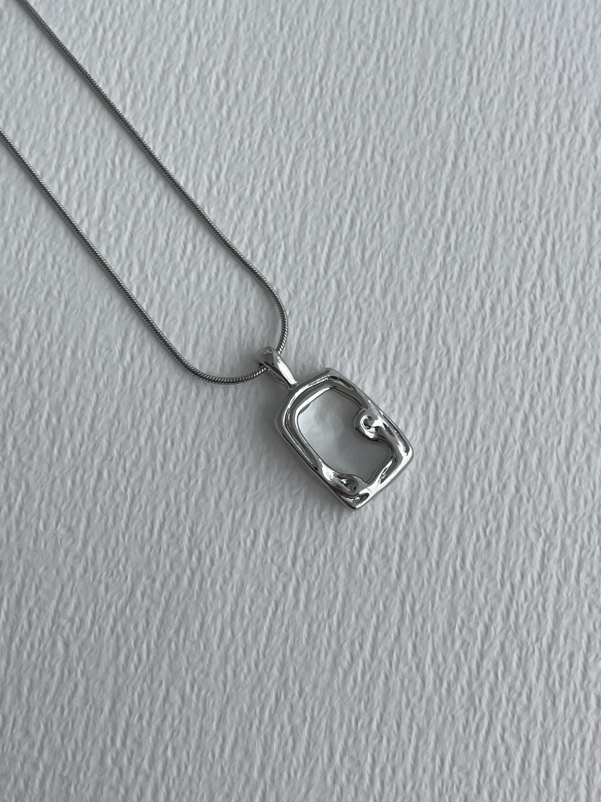 img_6603 Çelik Sedefli Dikdörtgen Tasarım Gümüş Kolye 45+5cm