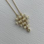 Özel Seri Marka Model Üçgen Zirkon Gold Kolye