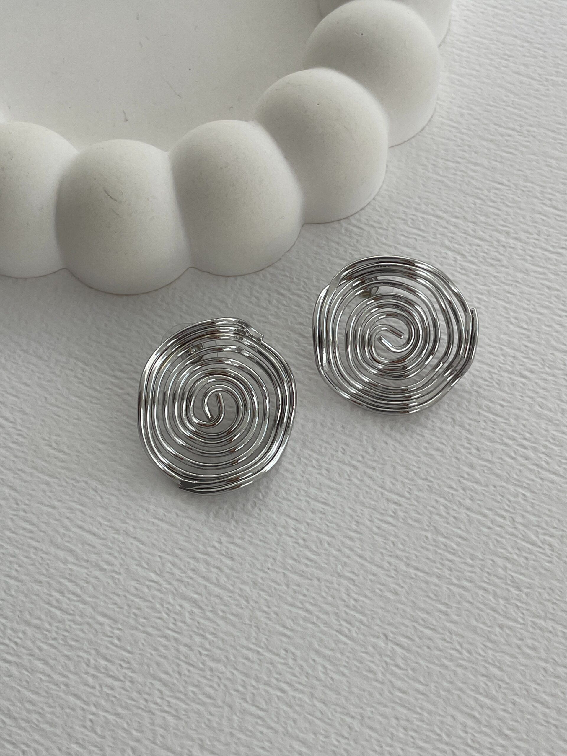 IMG_8457.jpg Özel Seri Sarmal Gümüş Küpe