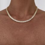 Özel Seri Gold Baget Taşlı Kolye