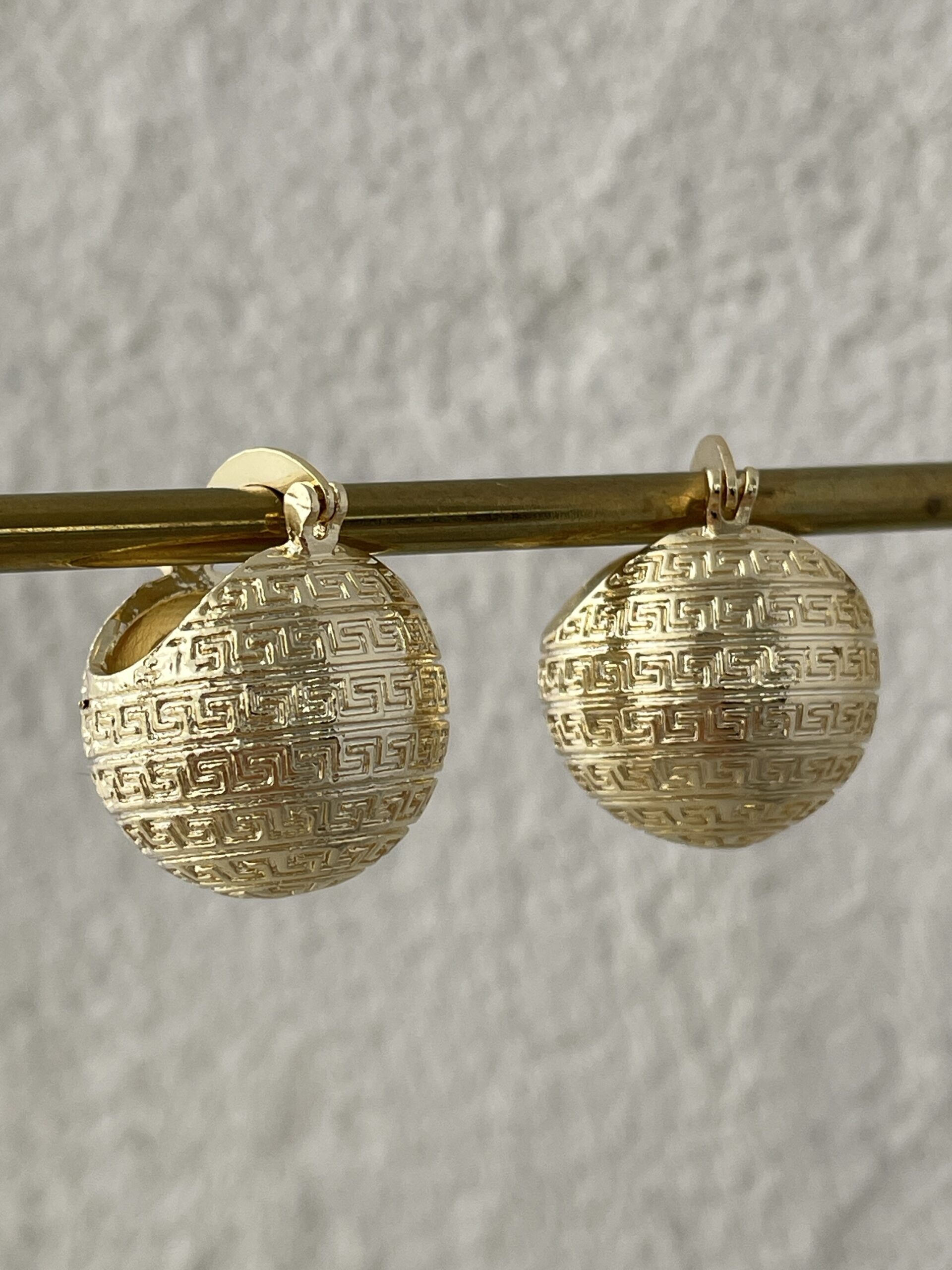 img_9798 Özel Seri Büyük Desenli Top Gold Küpe