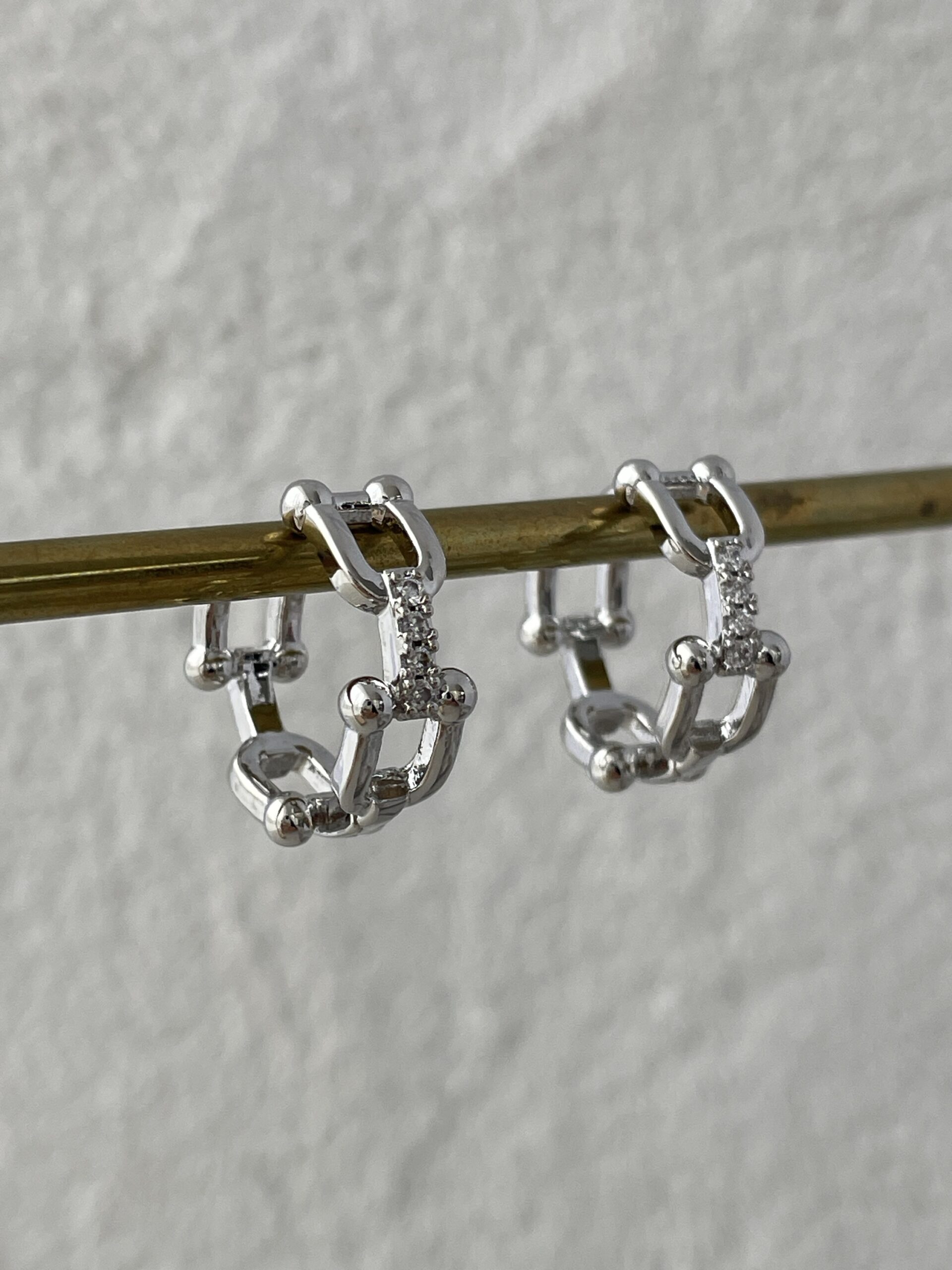 img_9822 Özel Seri Gümüş Marka Zincir Zirkon Taşlı Küpe