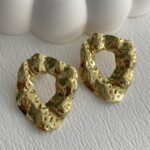 Çelik Soyut Tasarım Gold Küpe