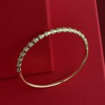 NS-Zirkon Taşlı Simit Tasarım Gold Kelepçe Bileklik
