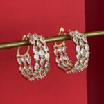 NS-Oval Arka Damla Taş Halka Gold Küpe