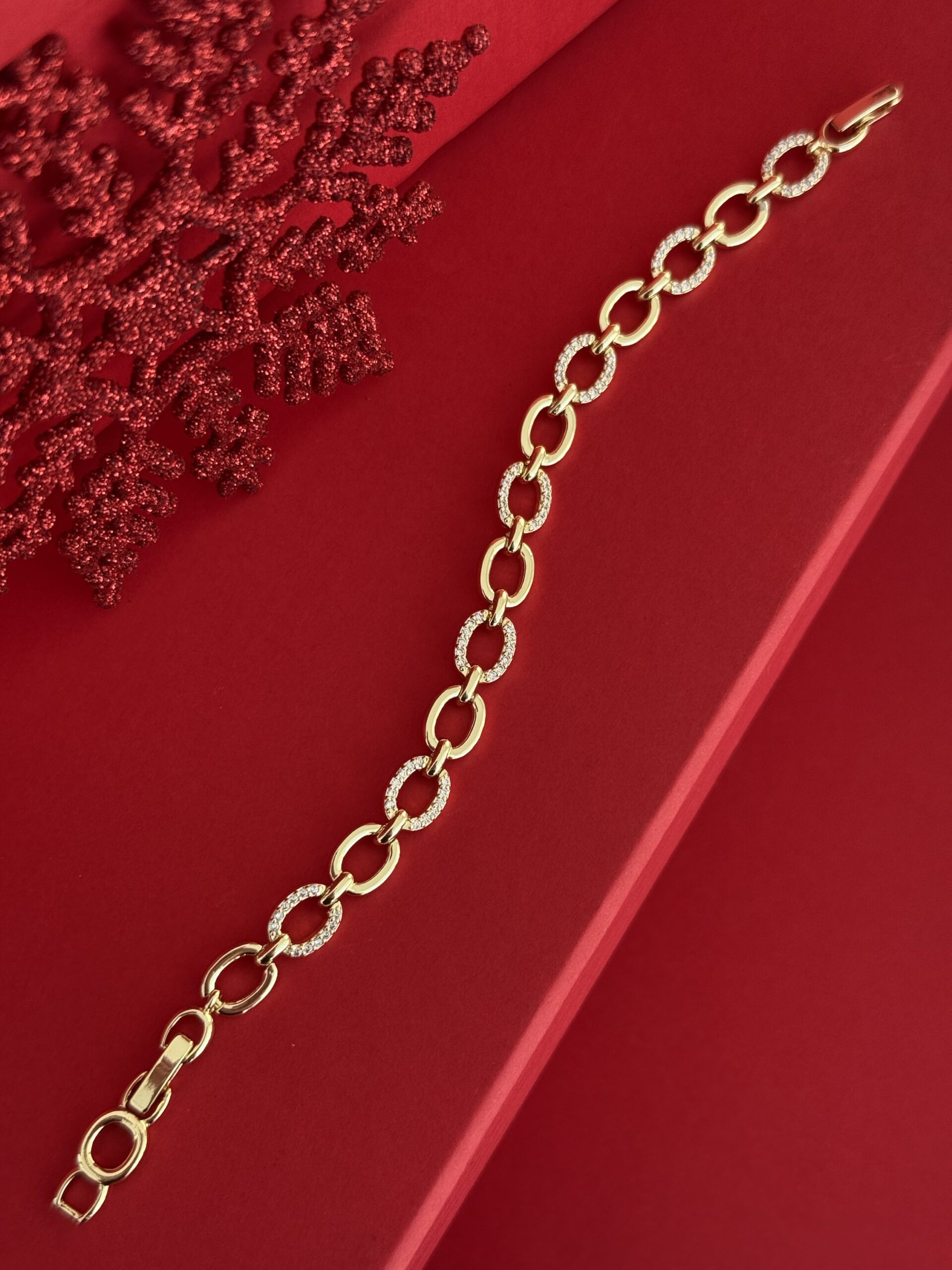 img_5846 NS-İç İçe Halka Zirkon Taşlı Gold Bileklik