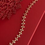 NS-Marka Model Üçgen Model Zirkon Taşlı Gold Bileklik