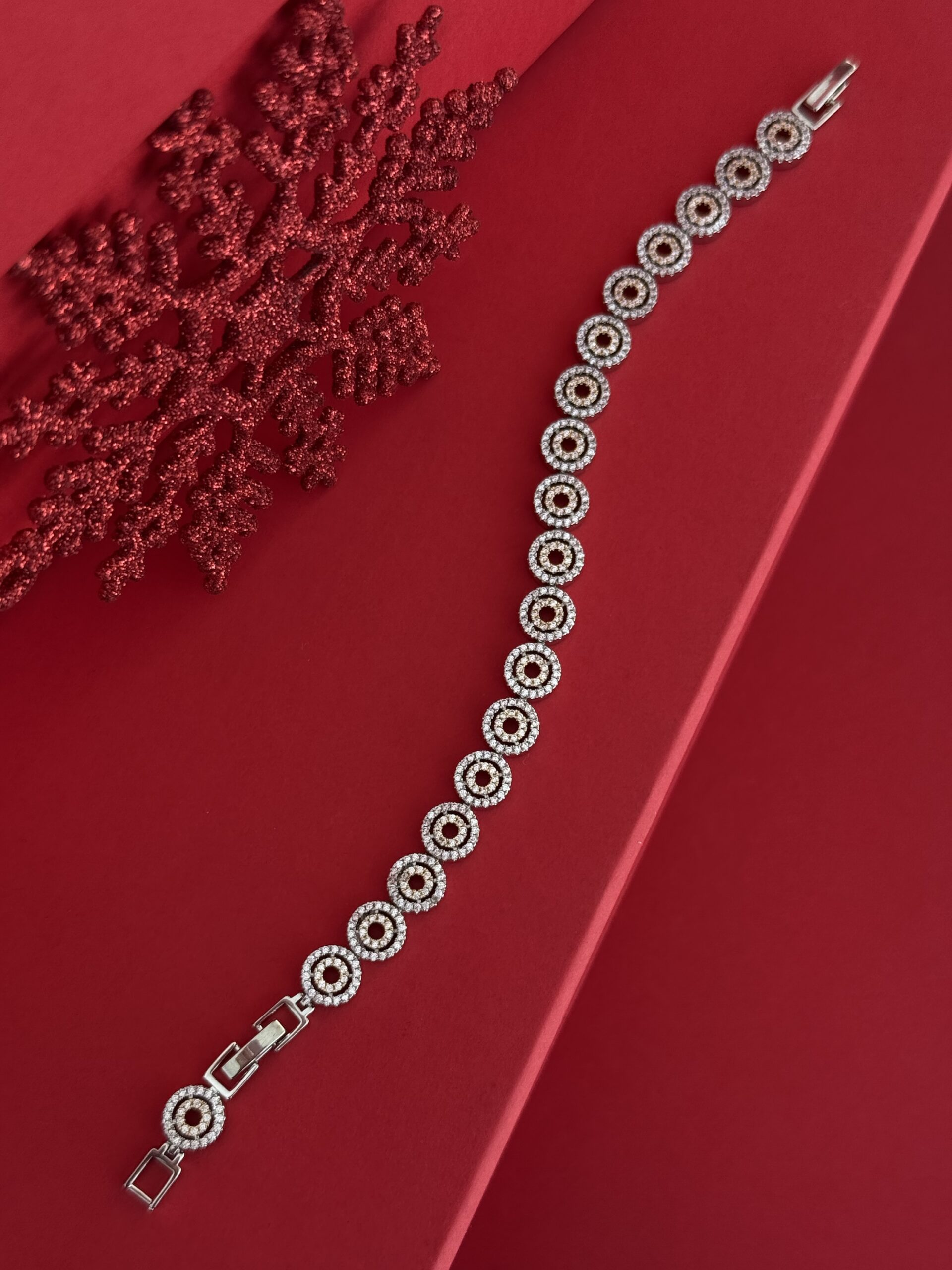 img_6076 NS-İç İçe Daire Tasarım Zirkon Taşlı Gold & Gümüş Bileklik