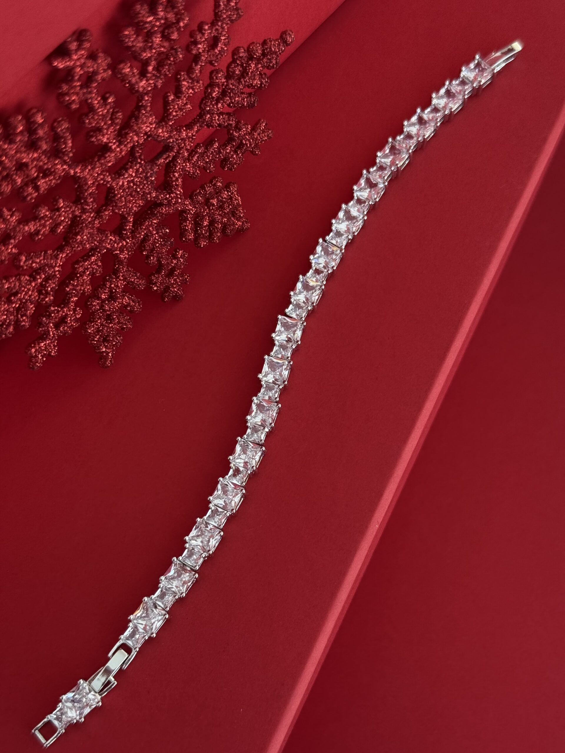 img_6165 NS-Sıralı Baget Taş Model Gümüş Bileklik