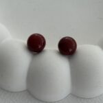 Özel Seri Minik Bordo Top Küpe
