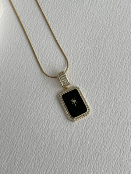 Çelik Zirkon Taşlı Siyah Marka Model  Gold Kolye