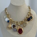 Özel Seri ZR Model Renkli Charm Detay Gold Kolye