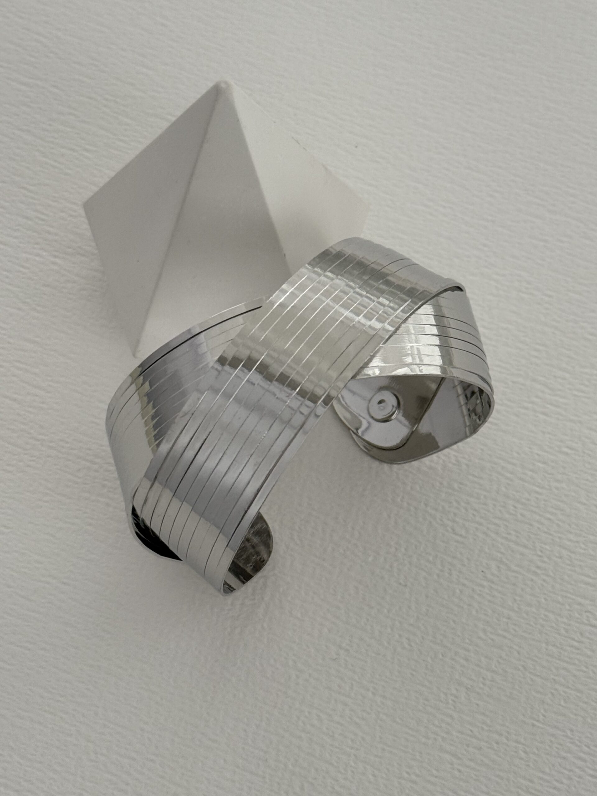 img_7471 Özel Seri Çapraz Tasarım Gümüş Bileklik