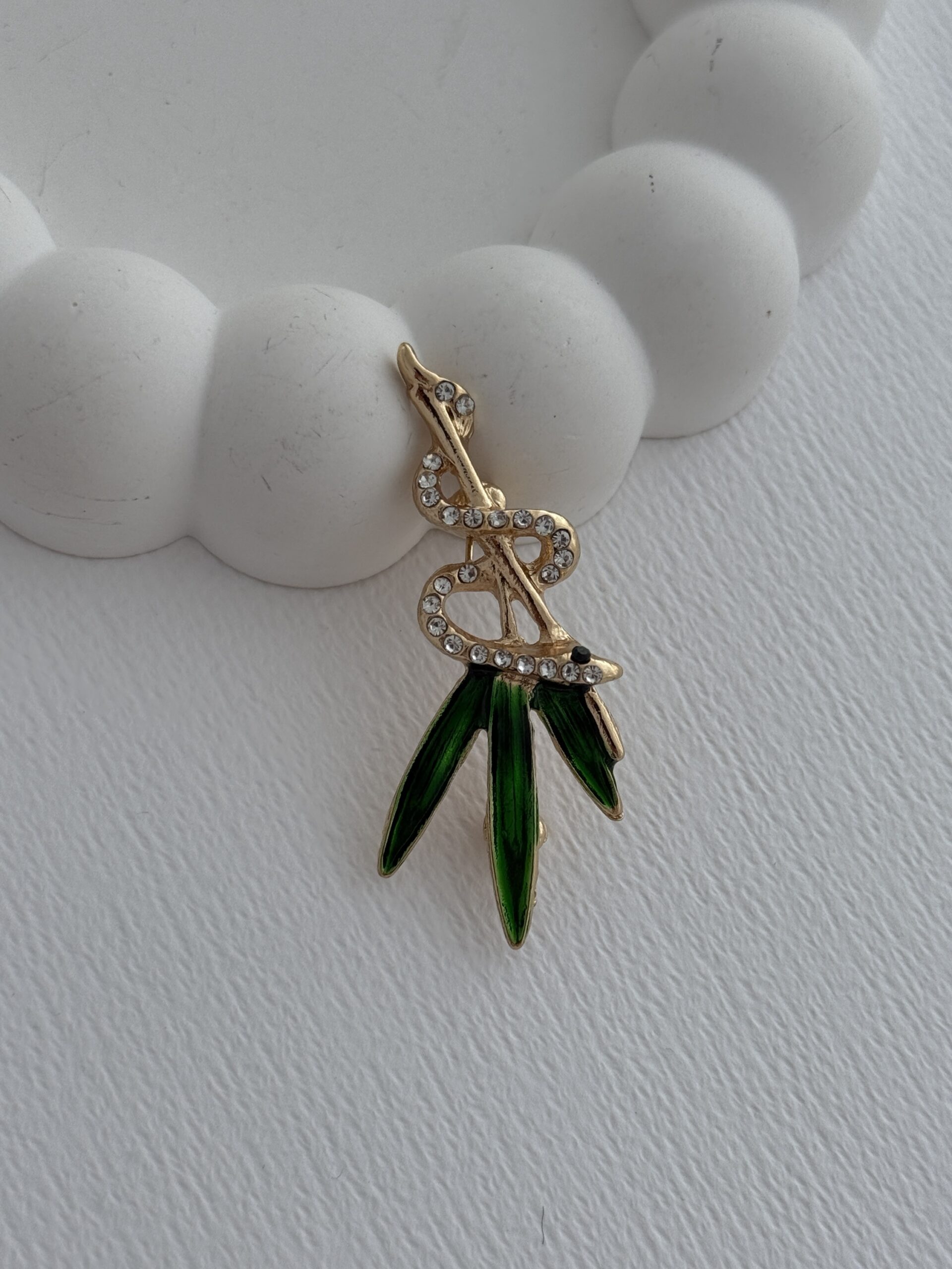 img_3006-6 Özel Seri Yaprak & Yılan Tasarım Gold Broş