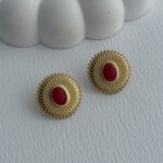 Çelik Kırmızı Oval Taş Detay Desenli Gold Küpe