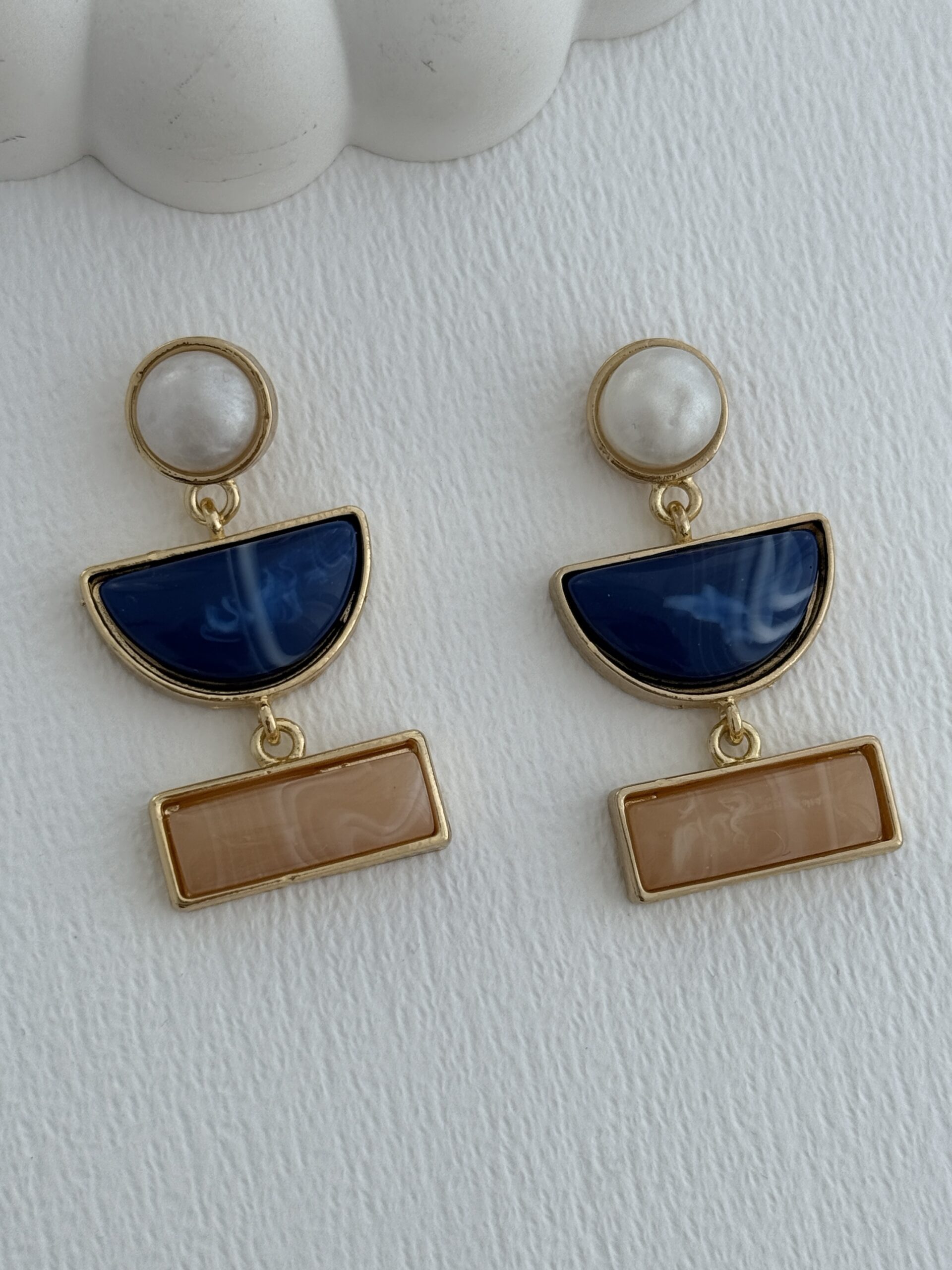 img_3616-3 Özel Seri Marka Model Üçlü Sallantılı Mavi Gold Küpe