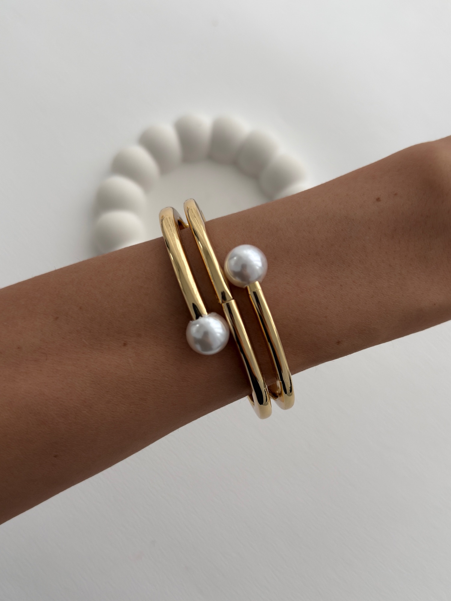 img_4164 Özel Seri İnci Detay Sarmal Gold Kelepçe Bileklik