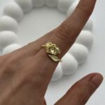 Özel Seri Pinterest Yapraklı Gül Tasarım Ayarlanabilir Gold Yüzük
