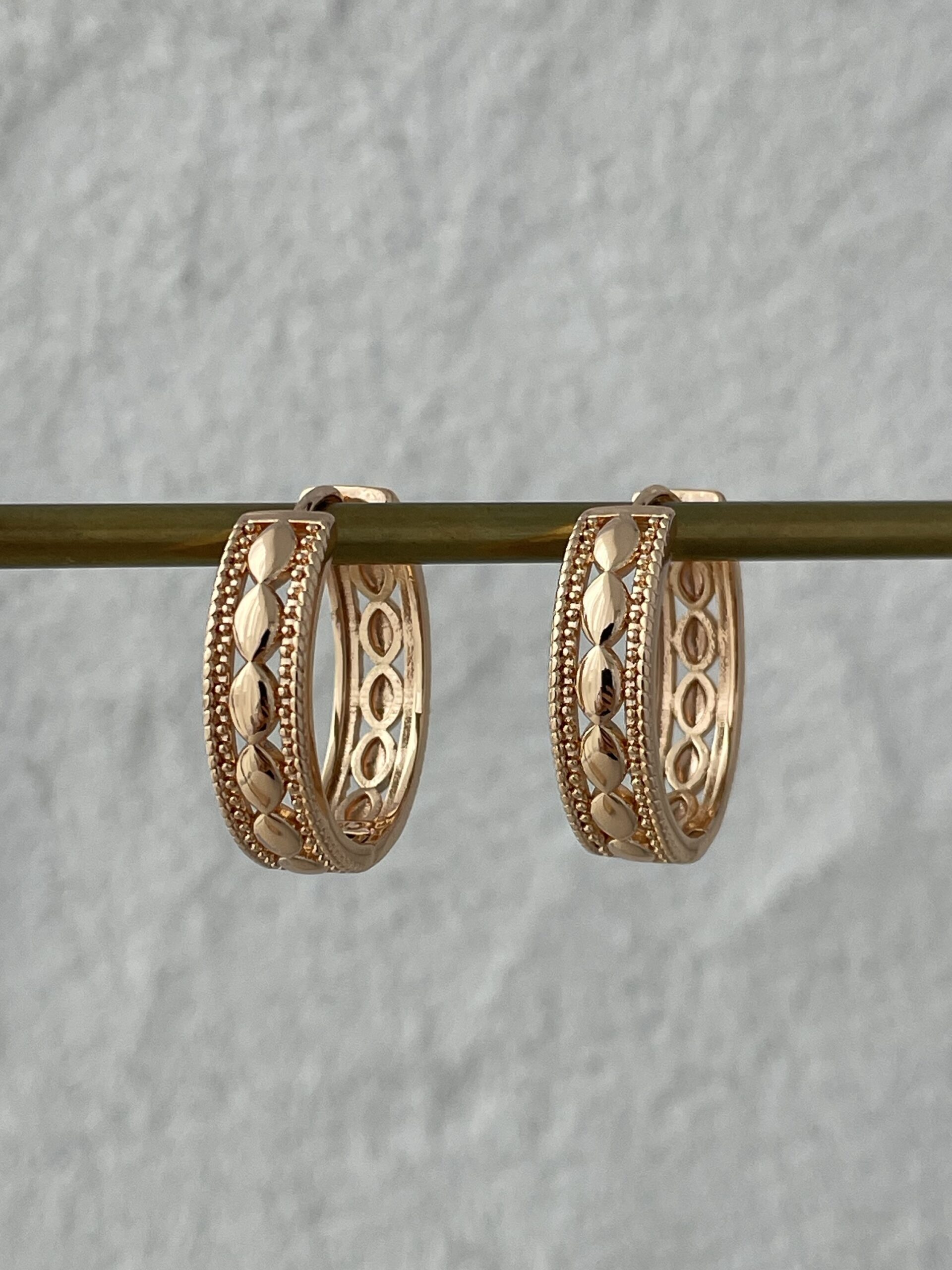 img_1778-2 XUPING Kalın Baklava Tasarım Gold Halka Küpe