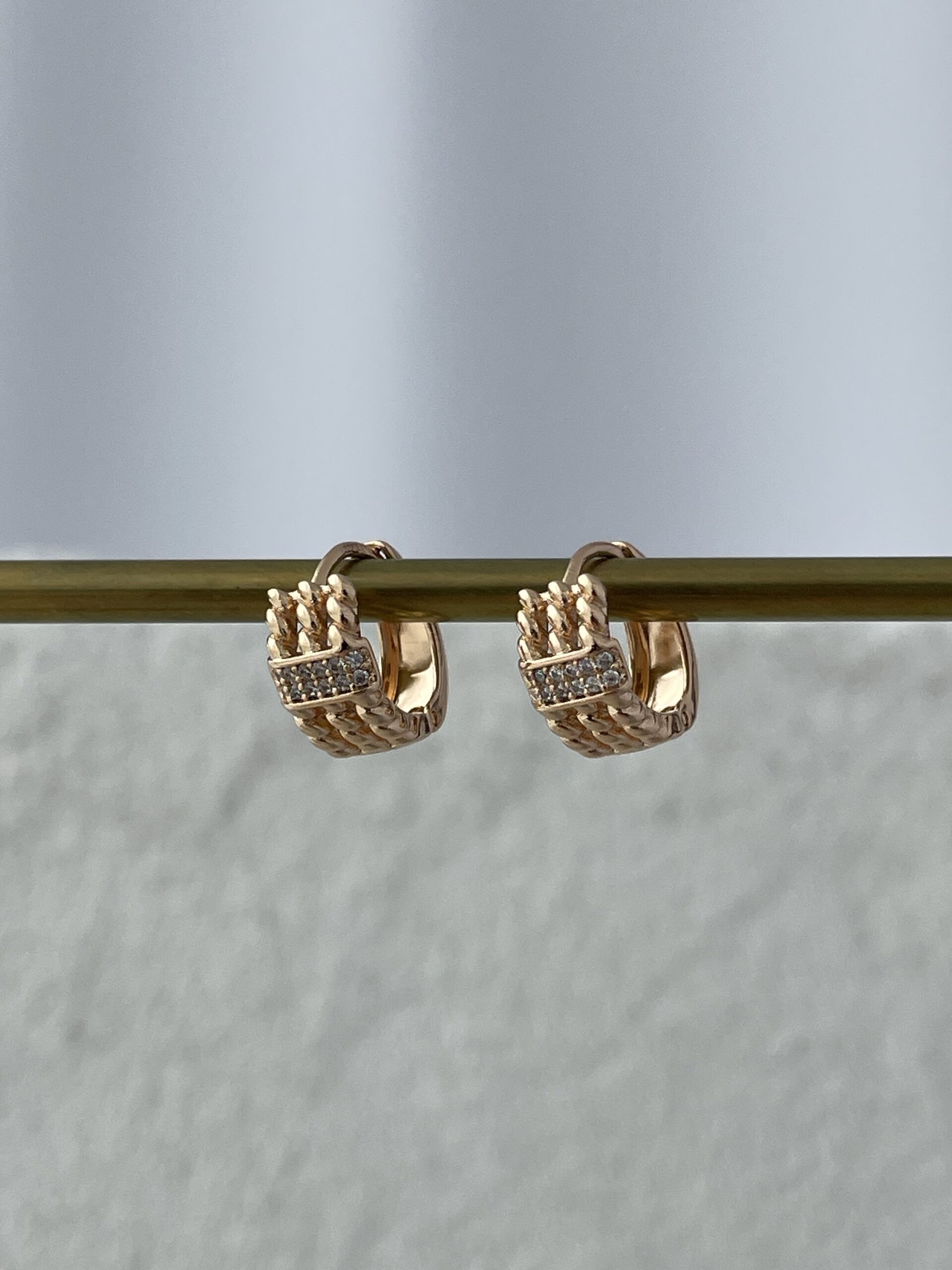 img_1795-2 XUPING Zirkon Taşlı Mini Gold Halka Küpe