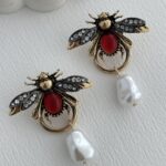 Özel Seri Zirkon taşlı Arı Tasarım İncili Gold Küpe