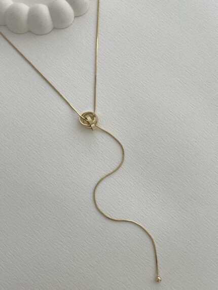 Özel Seri Üç Halka Tasarım Asansörlü Gold Dekolte Kolyesi