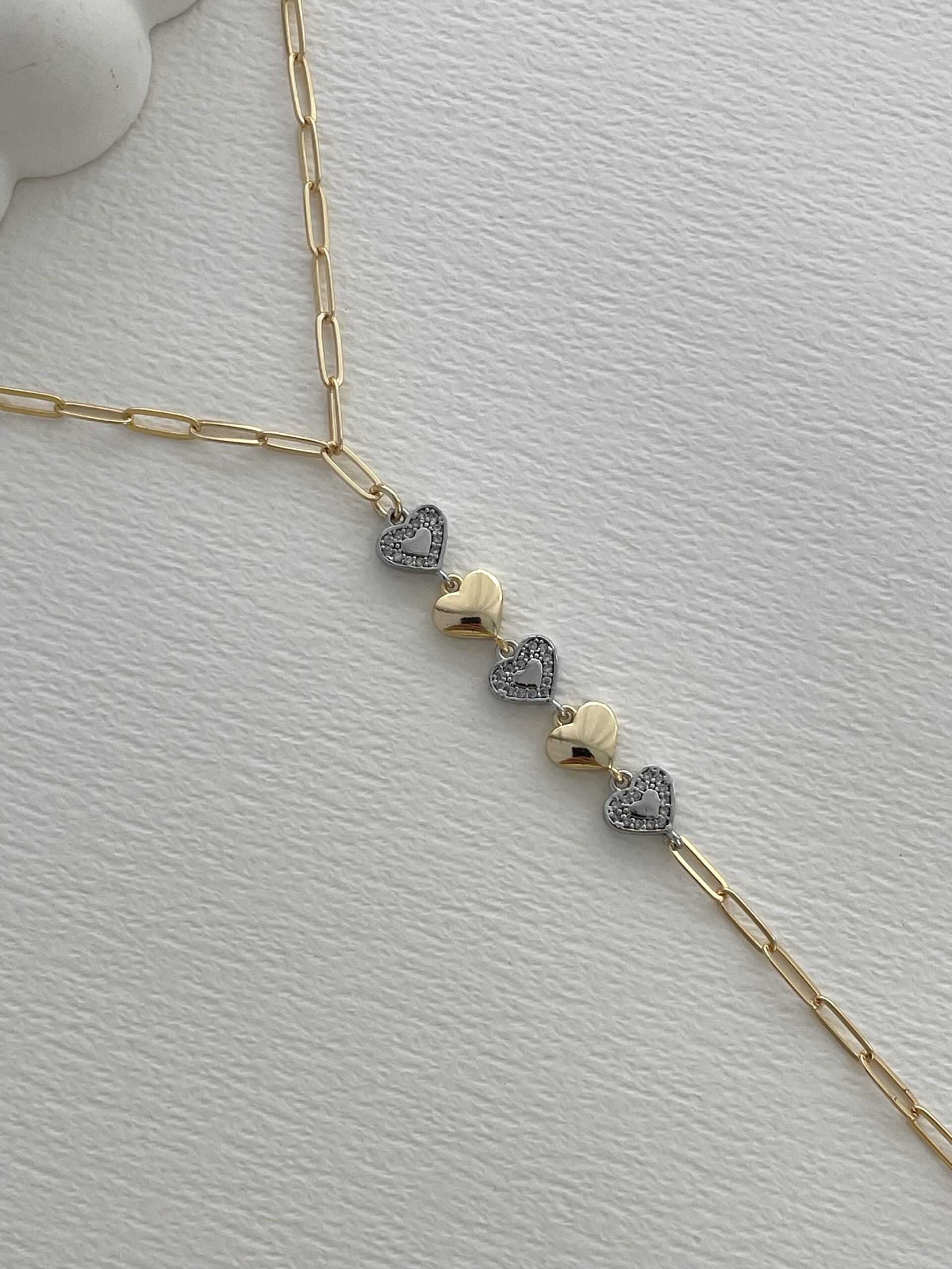 img_2953-2 Özel Seri Zirkon Taşlı Kalp Tasarım Gold Dekolte Kolyesi