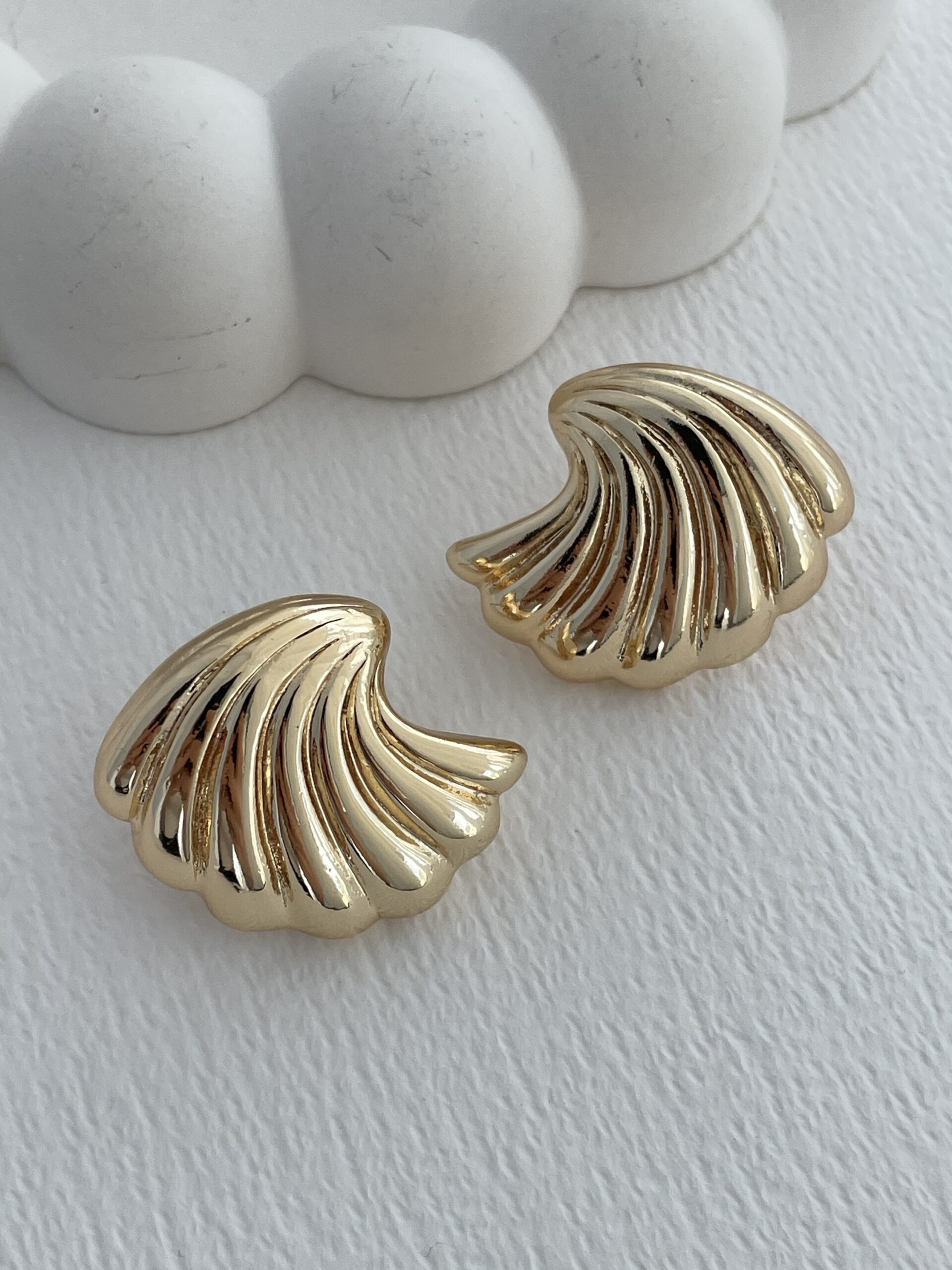 img_3166-2 Özel Seri Melek Kanadı Tasarım Gold Küpe