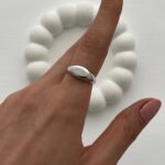 Özel Seri İnce Oval Tasarım Ayarlanabilir Gümüş Şövalye Yüzük