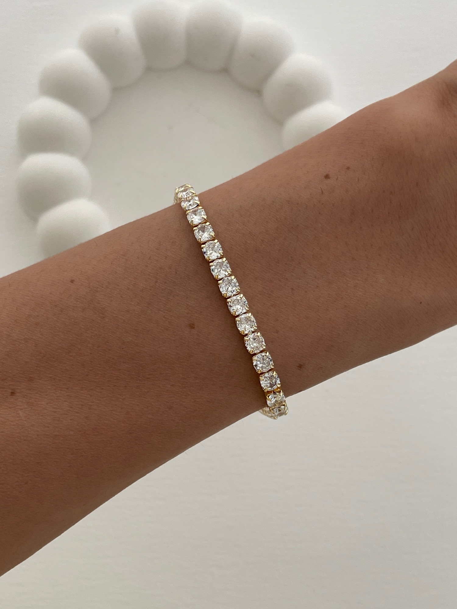 img_3806-4 Özel Seri Zirkon Taş Su Yolu Gold Bileklik