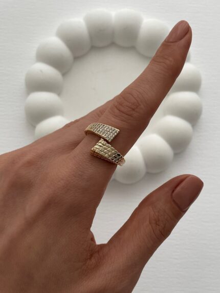 XUPING Zirkon Taşlı Sarmal Gold Ayarlanabilir Yüzük