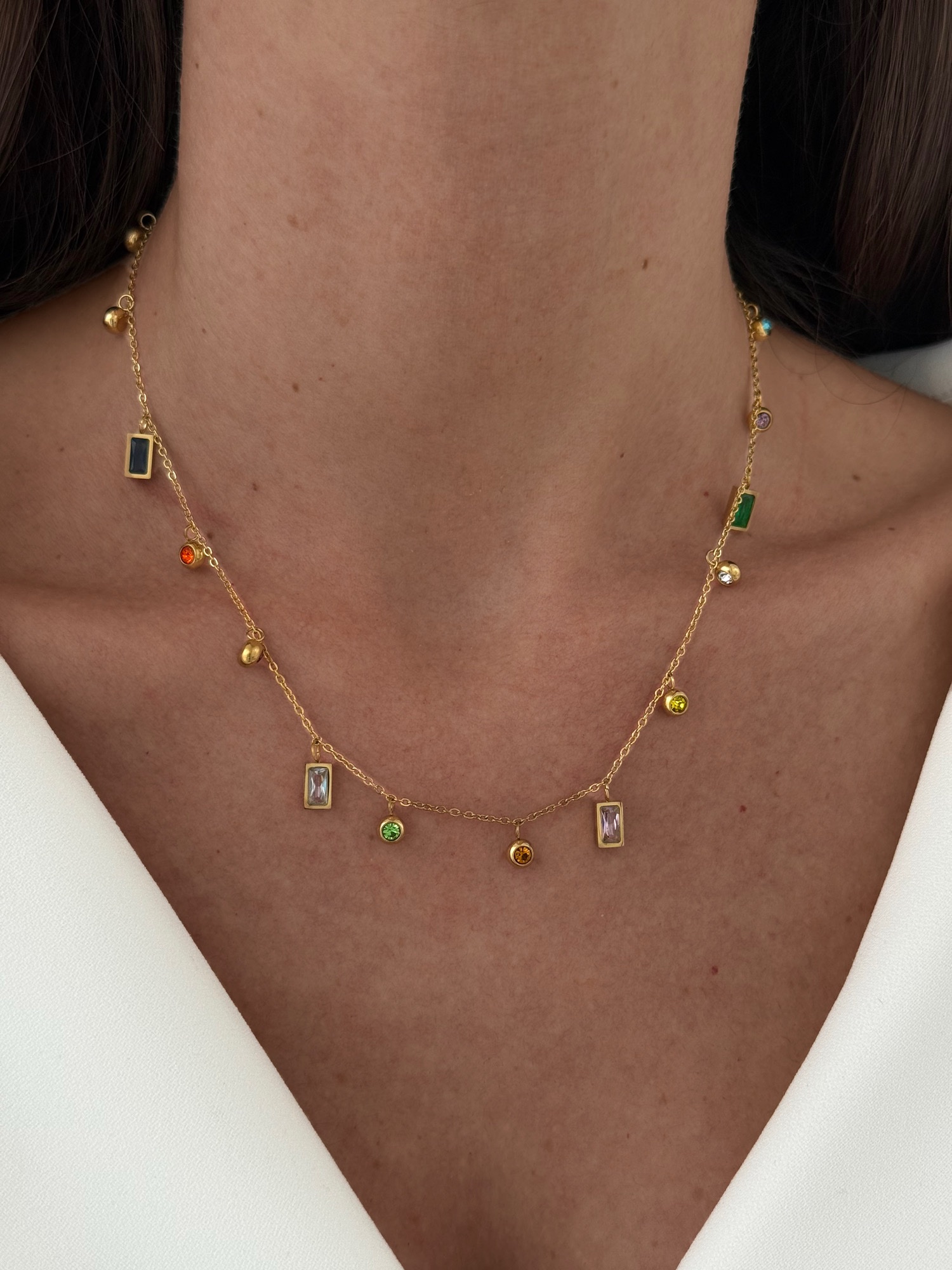 img_0570-2 Özel Seri Renkli Taş Geometrik Tasarım Gold Kolye