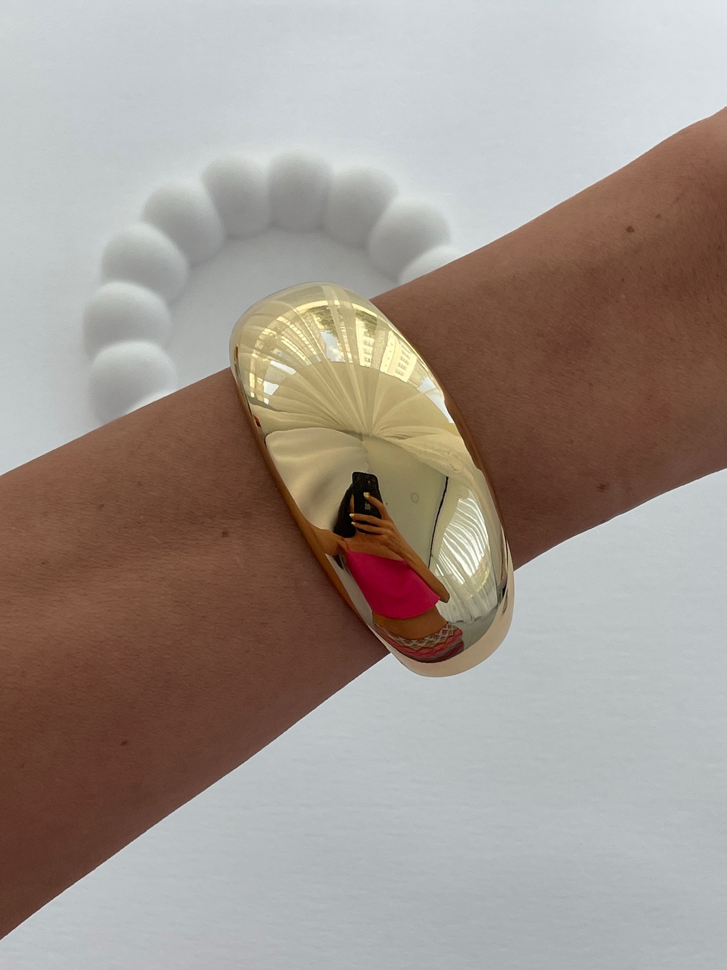 img_2219-3 Özel Seri Bombeli Tasarım Gold Kelepçe Bileklik