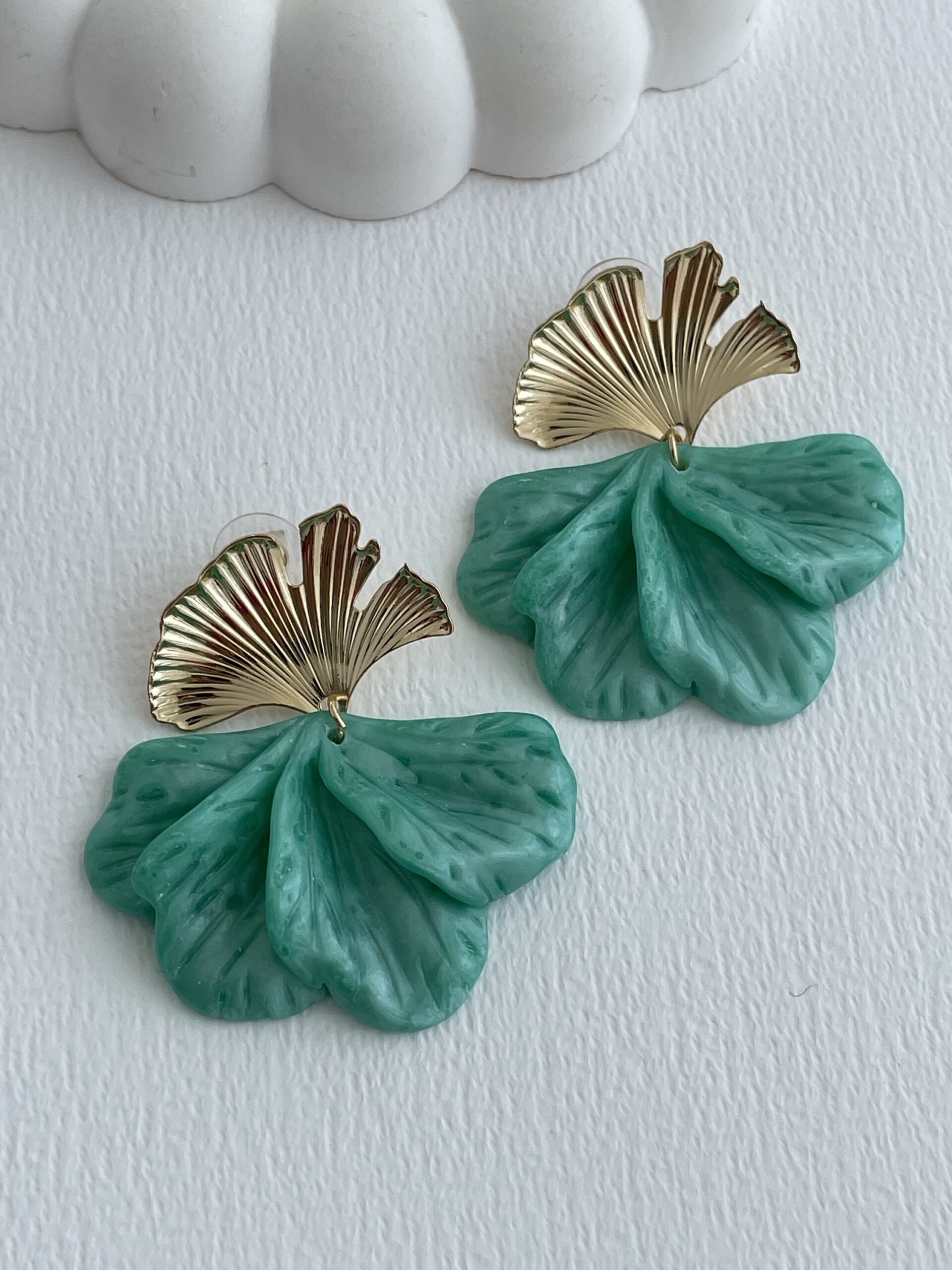 img_4111-2 Özel Seri İkili Yaprak Tasarım Yeşil Hawai Küpe