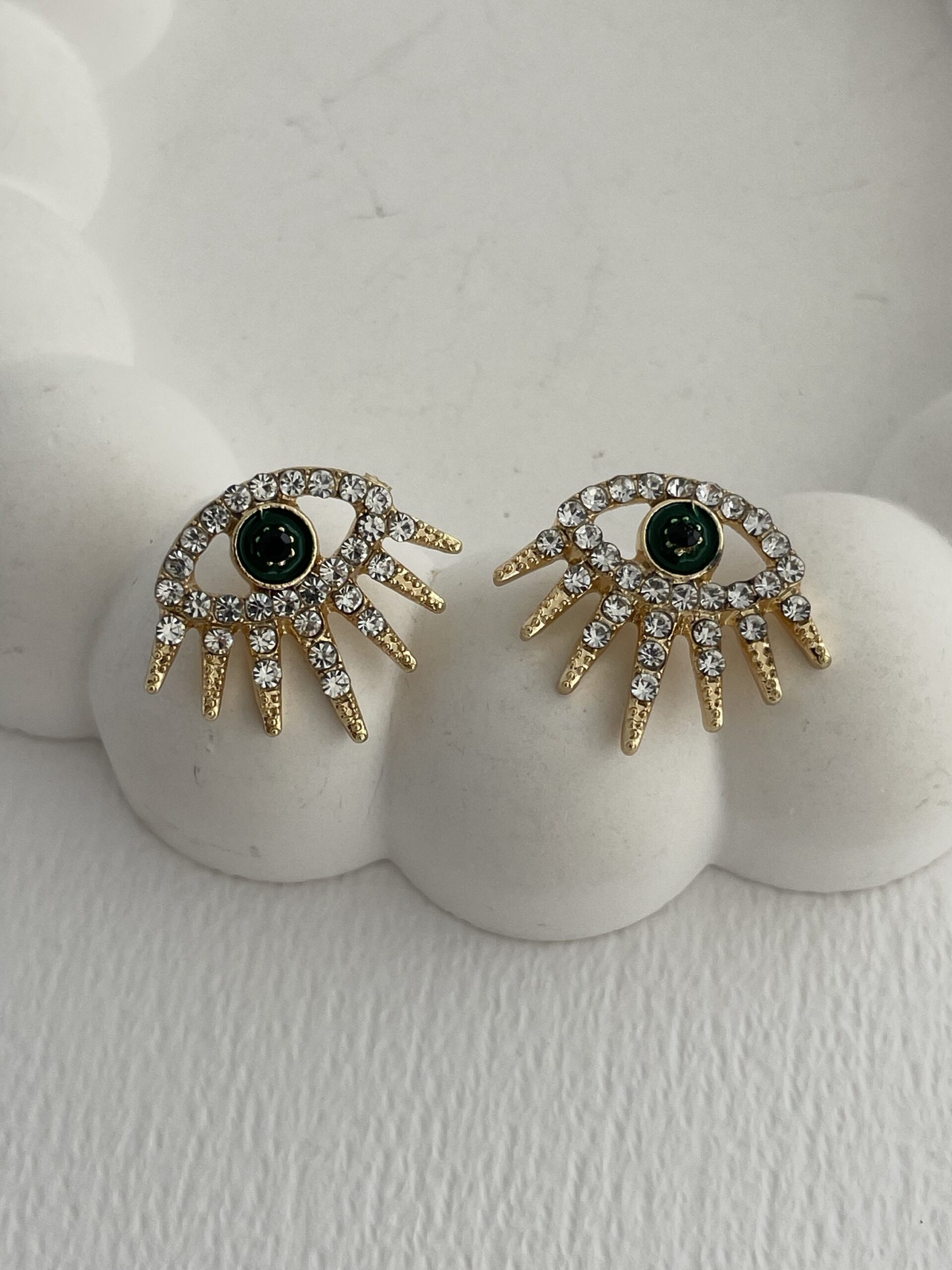 img_4970-2 Özel Seri Zirkon Taşlı Göz Tasarım Gold Küpe