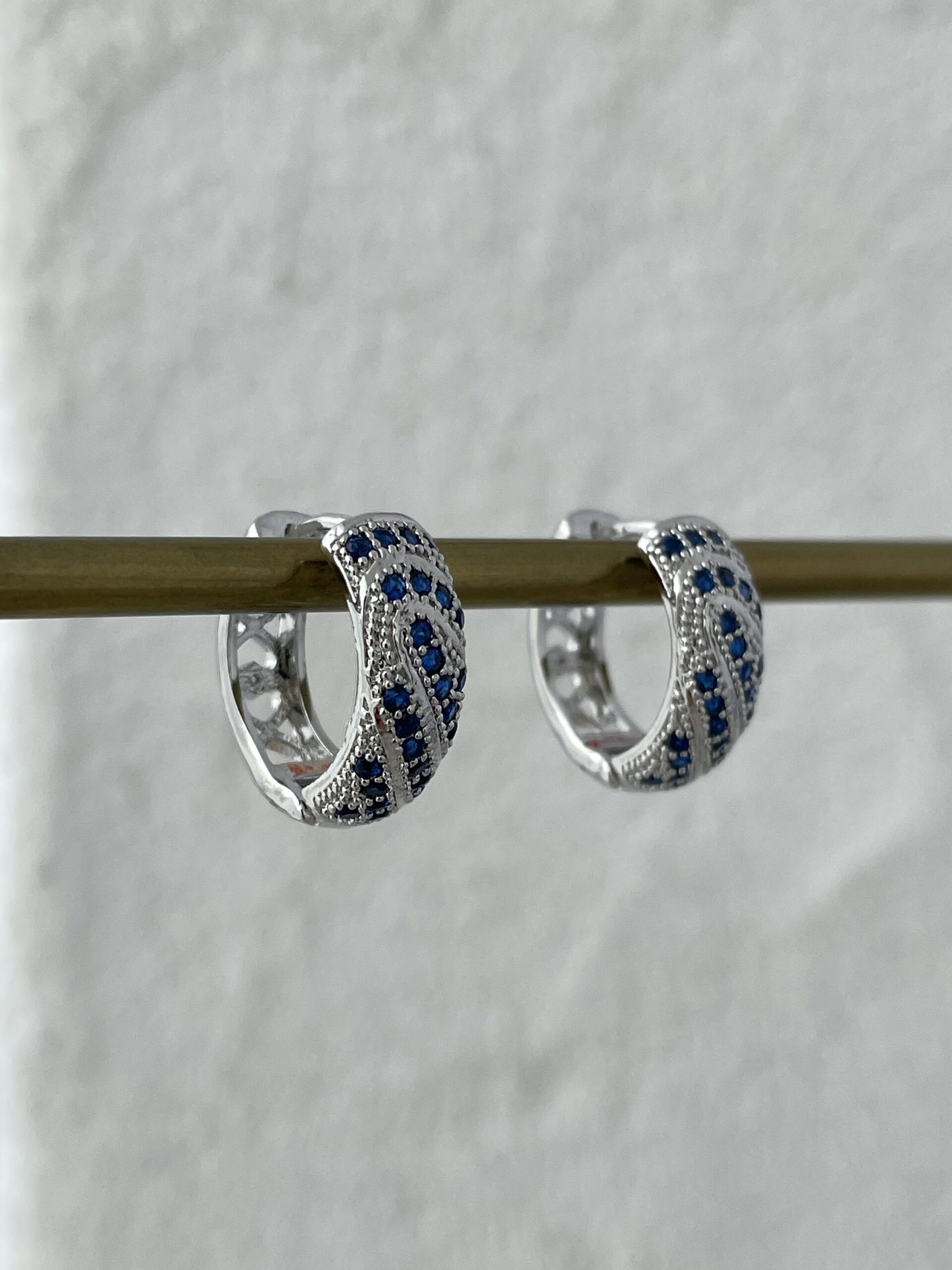 img_4997-3 Özel Seri Lacivert Zirkon Taşlı Gümüş Halka Küpe