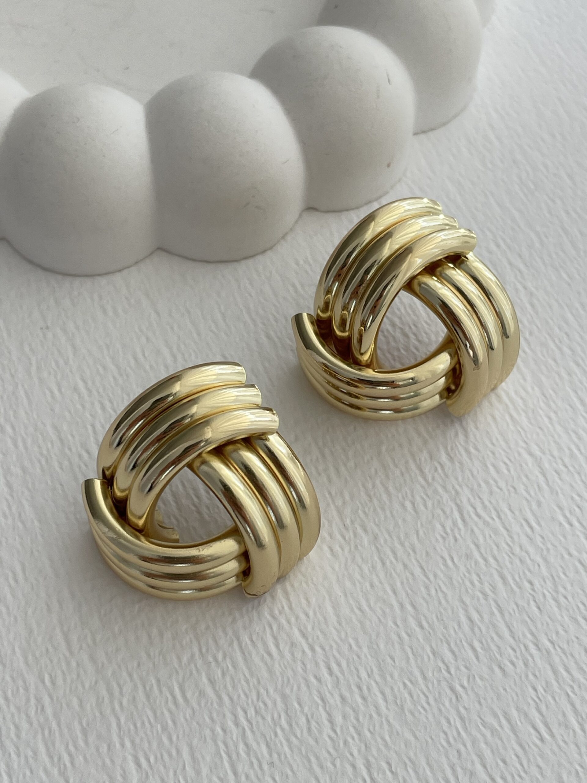 img_6175-2 Özel Seri Geometrik Tasarım Gold Küpe