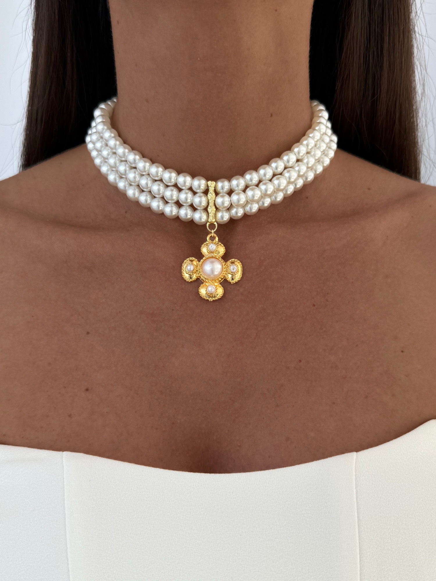 img_8828 Özel Seri Çiçek Motif Üç Sıra İnci Gold Choker Kolye