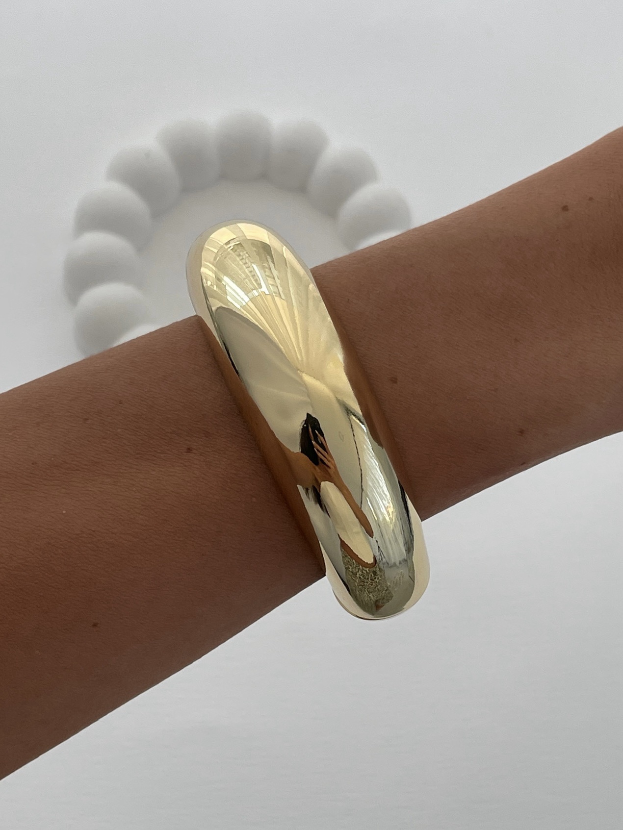 img_0625-3 Özel Seri İnce Bombeli Gold Kelepçe Bileklik