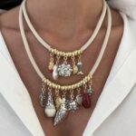 Özel Seri Charm Detay Bej Renk İkili Gold Kolye